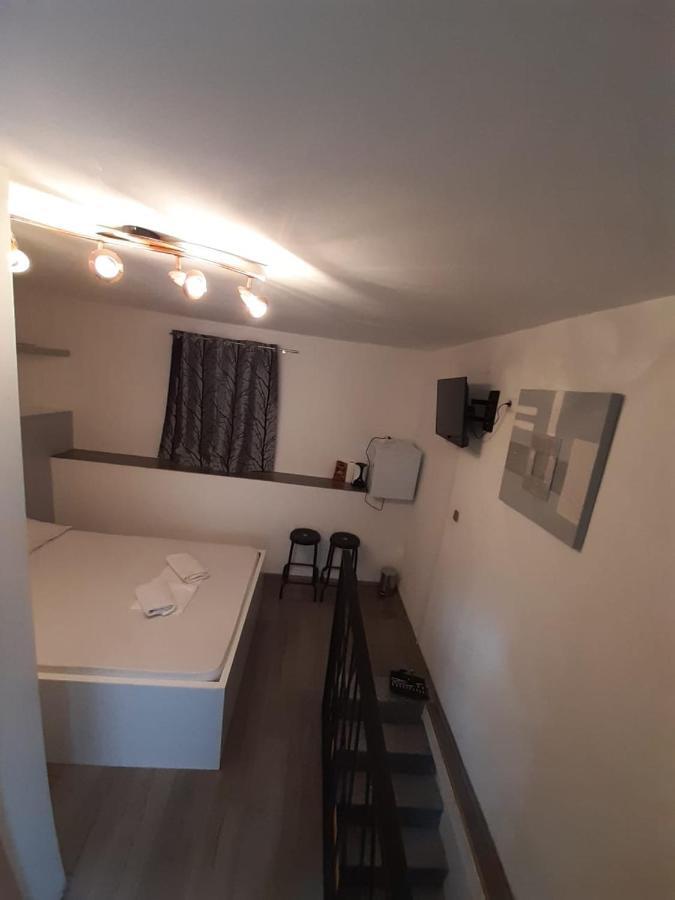 Rooms Pama Split Luaran gambar