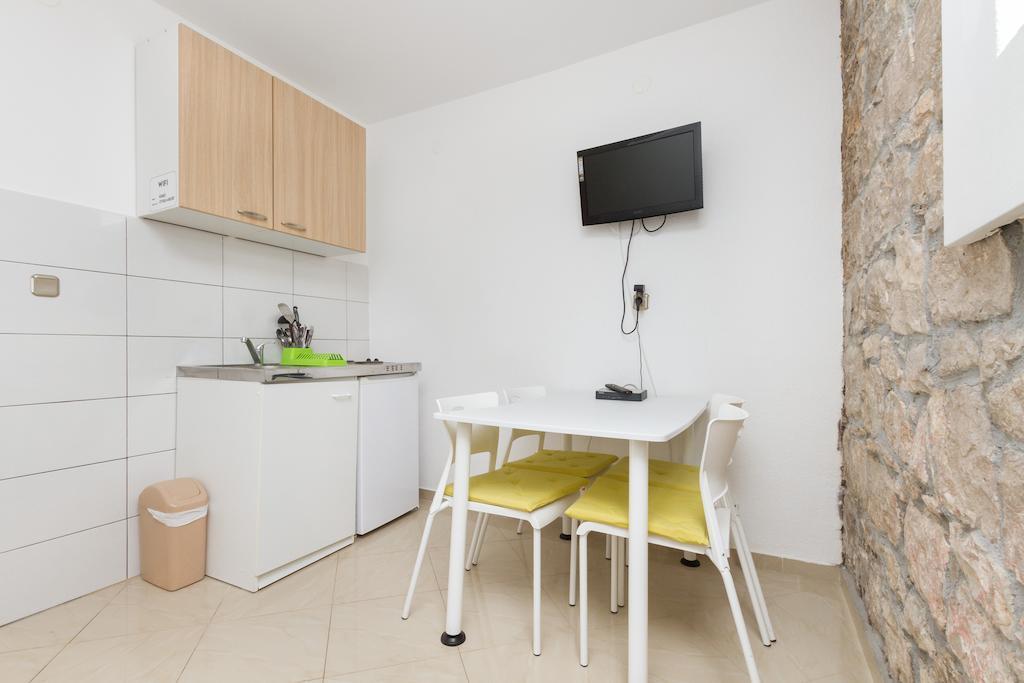 Rooms Pama Split Luaran gambar